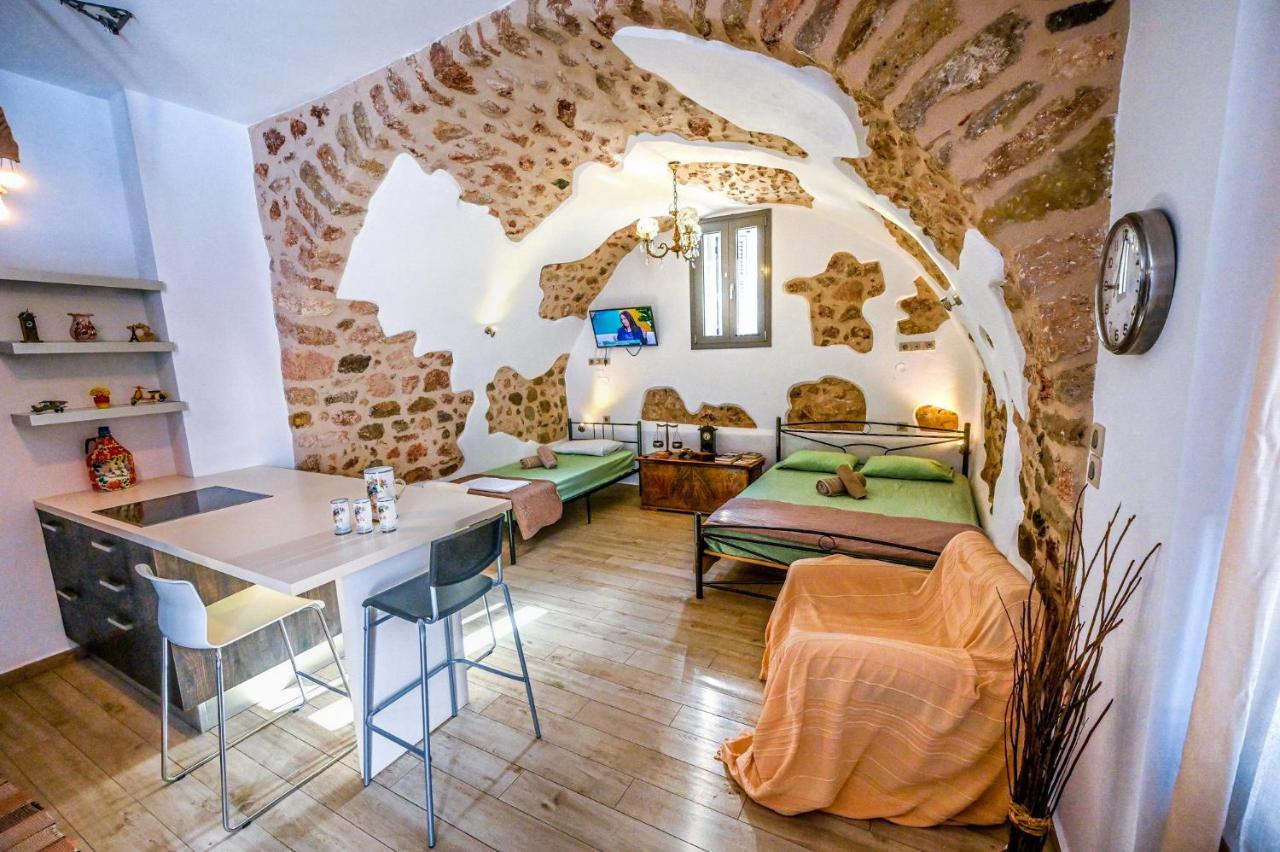 Καμάρα Χωριό Φοινίκι , Kamara Finiki Village Moláoi المظهر الخارجي الصورة